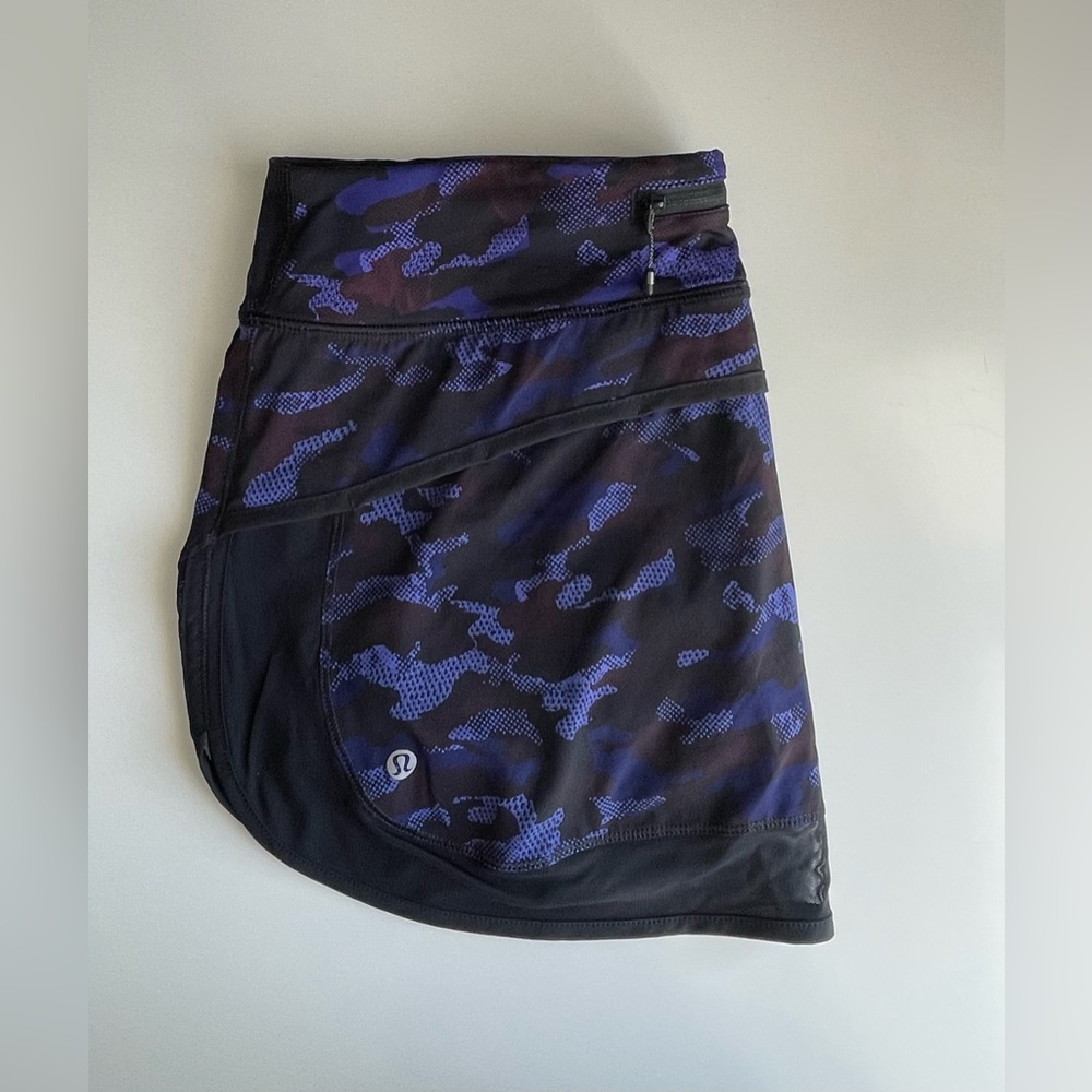 Lululemon Hotty Hot Skirt II - Picture 4 of 4